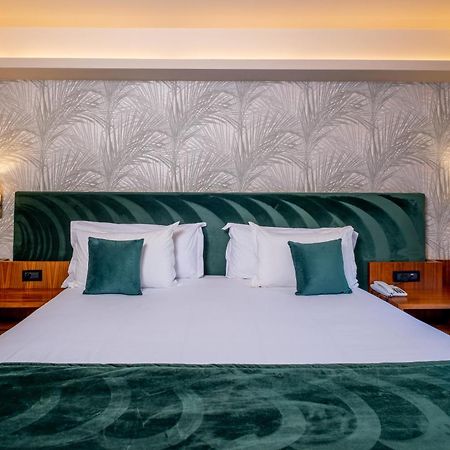 Hotel Kenzi Rose Garden Marrakesch Exterior foto A bedroom at the hotel